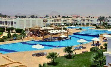 Continental Plaza Beach Hotel
