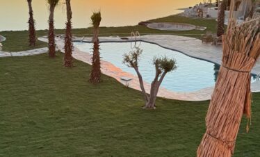 Breezy Island Hotel